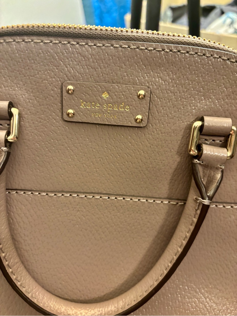 Kate Spade Gray Grove Street Carli Satchel - Elegant Gray Crossbody - Picture 3 of 9